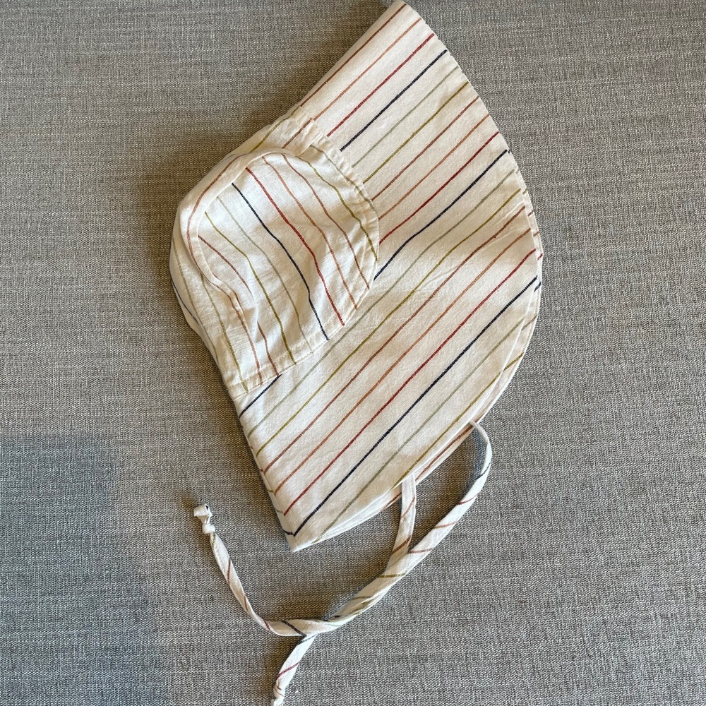 Briar baby sunbonnet rainbow stripe
